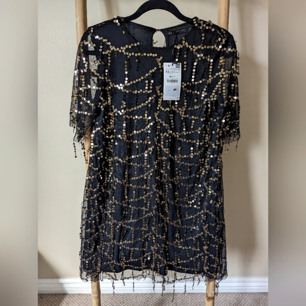 NWT Zara Black and Gold Chiffon and Sequin Shift Mini Dress / Size XS
